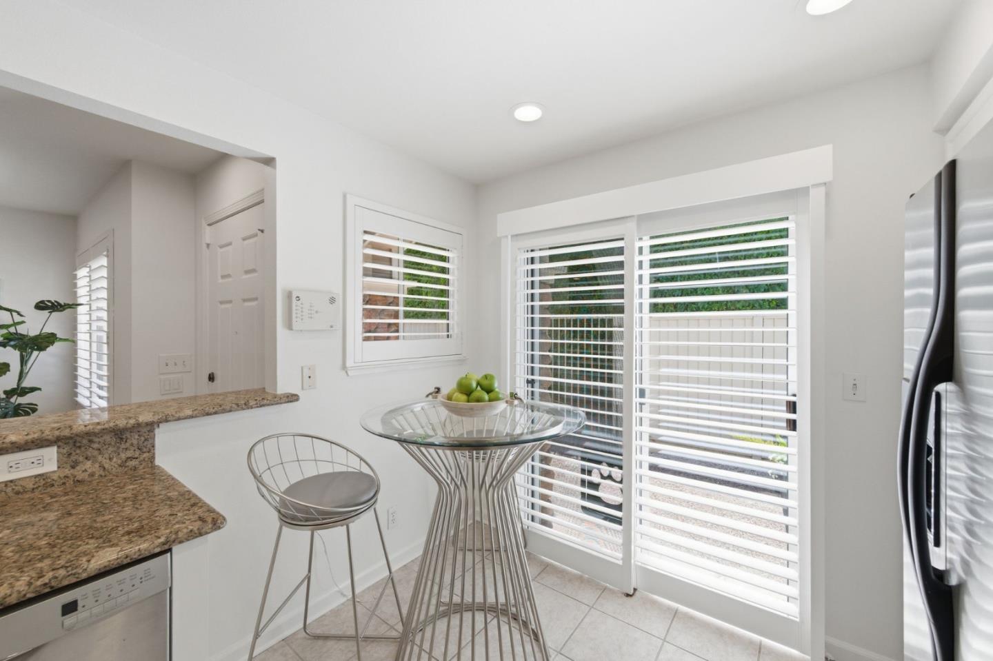 Photo #15: ML82048262 Listing: Photo #15