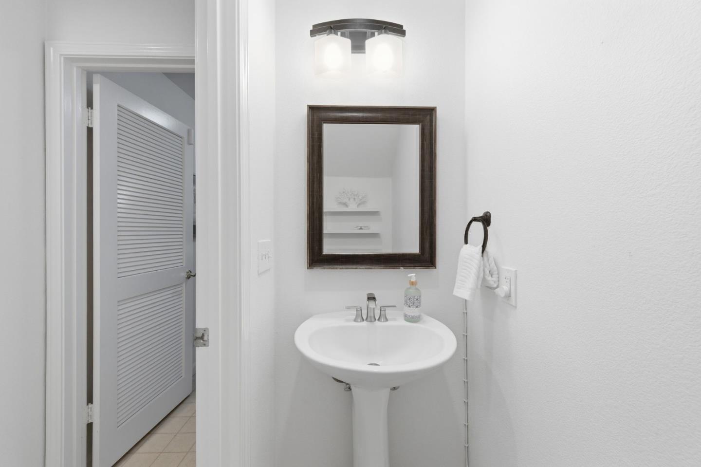 Photo #16: ML82048262 Listing: Photo #16