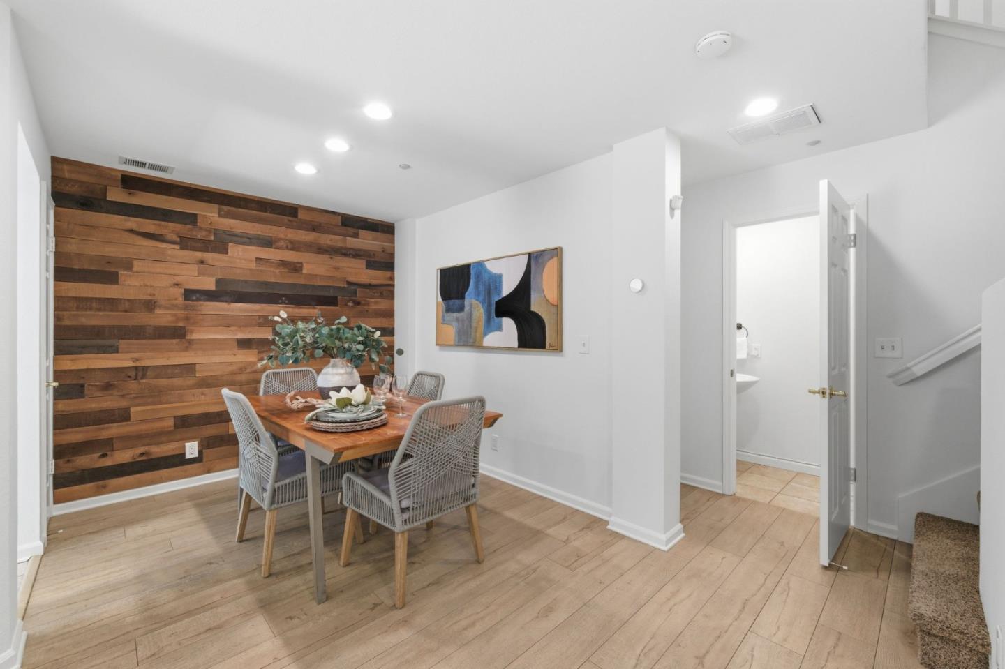 Photo #8: ML82048262 Listing: Photo #8