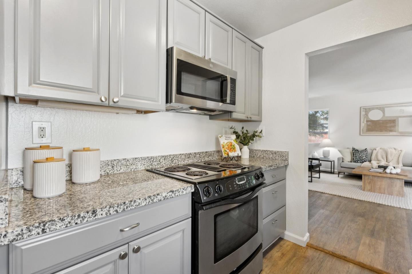 Photo #15: ML82048268 Listing: Photo #15