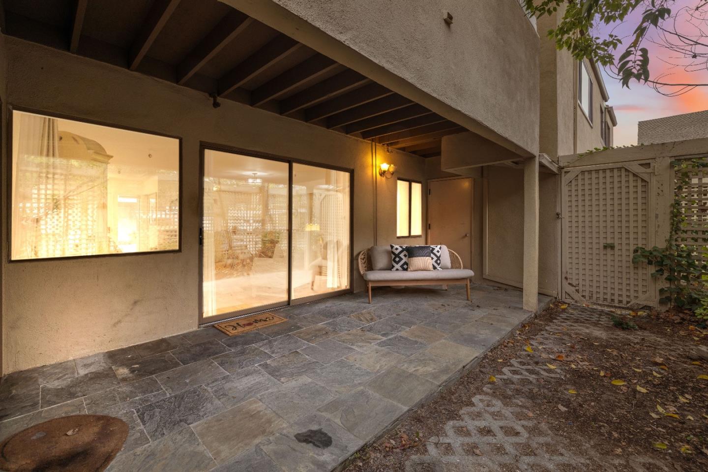 Photo #2: ML82048301 Listing: Photo #2