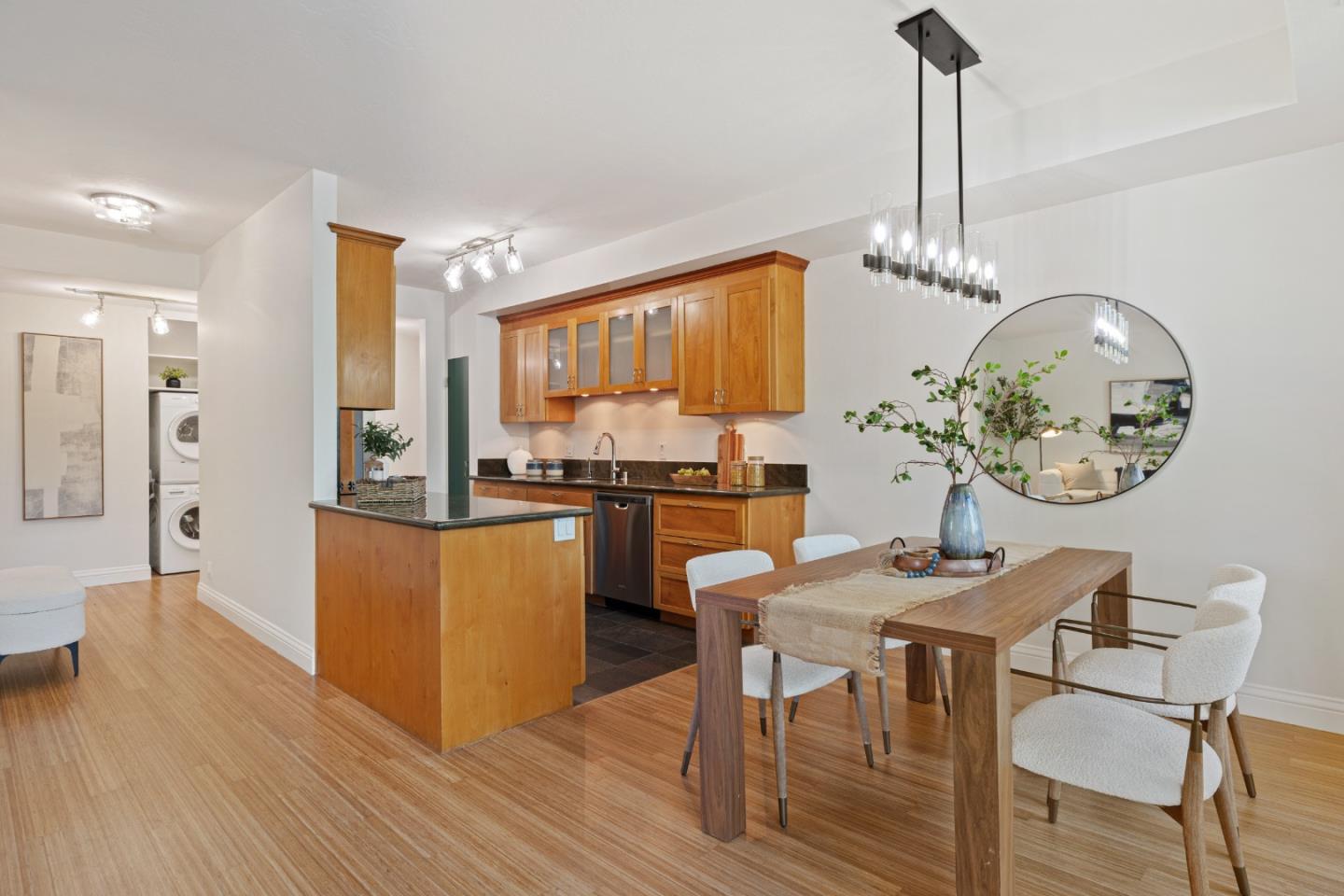 Photo #11: ML82048307 Listing: Photo #11