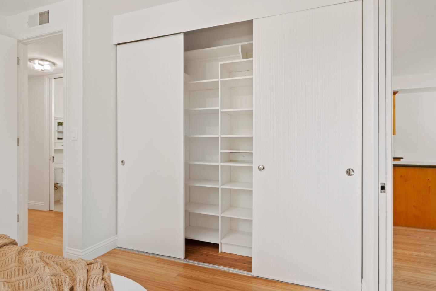 Photo #13: ML82048307 Listing: Photo #13