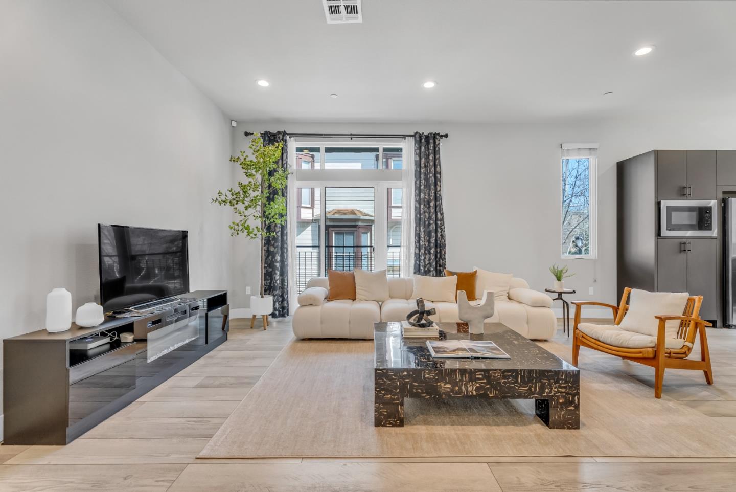 Photo #12: ML82048331 Listing: Photo #12