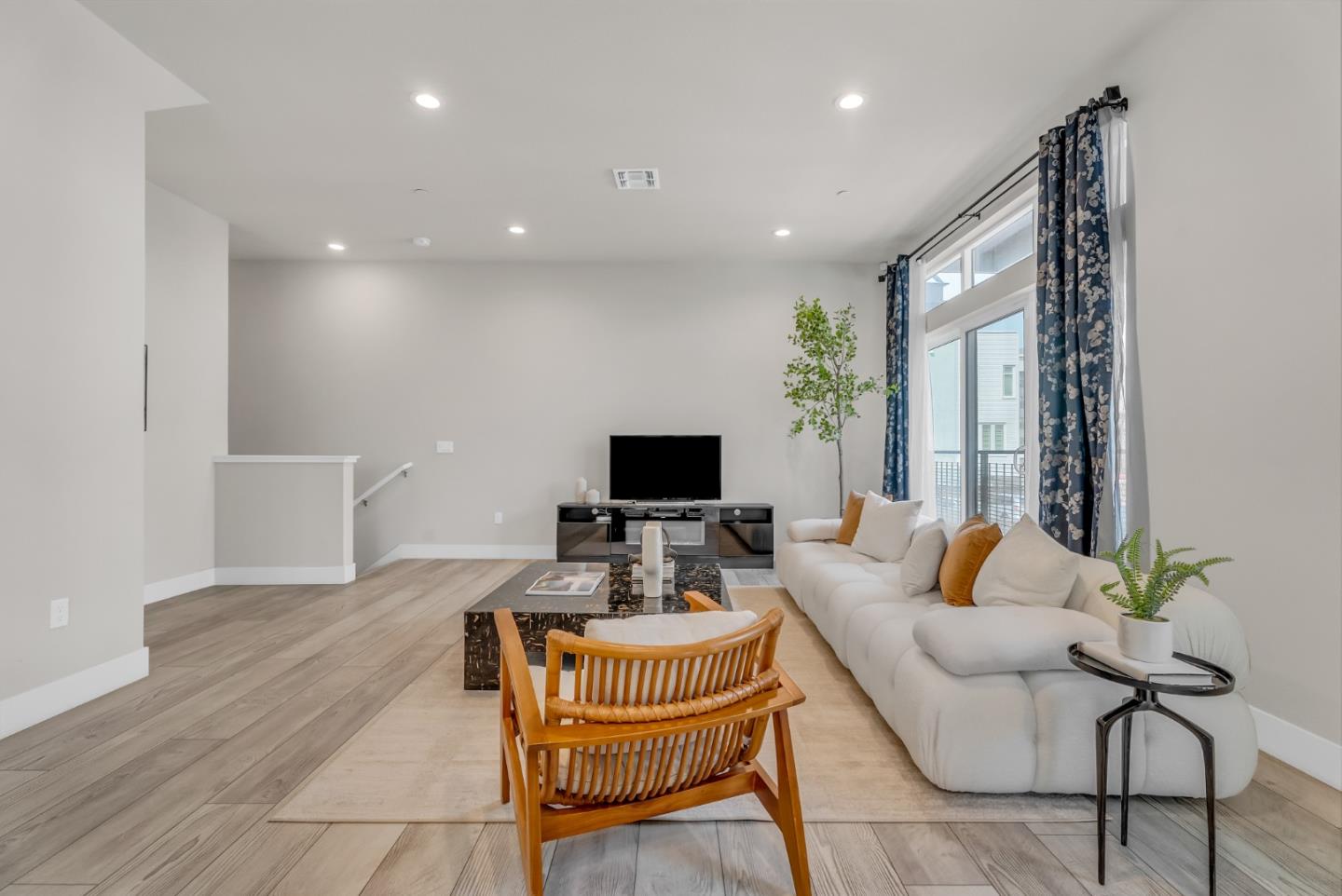Photo #13: ML82048331 Listing: Photo #13