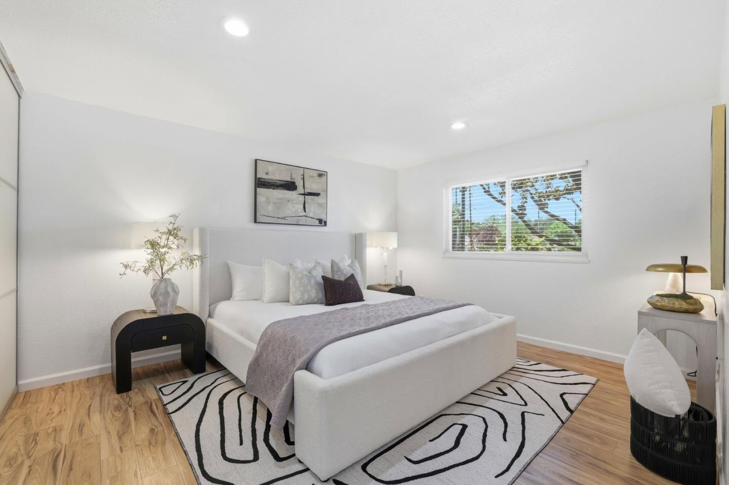 Photo #17: ML82048337 Listing: Photo #17