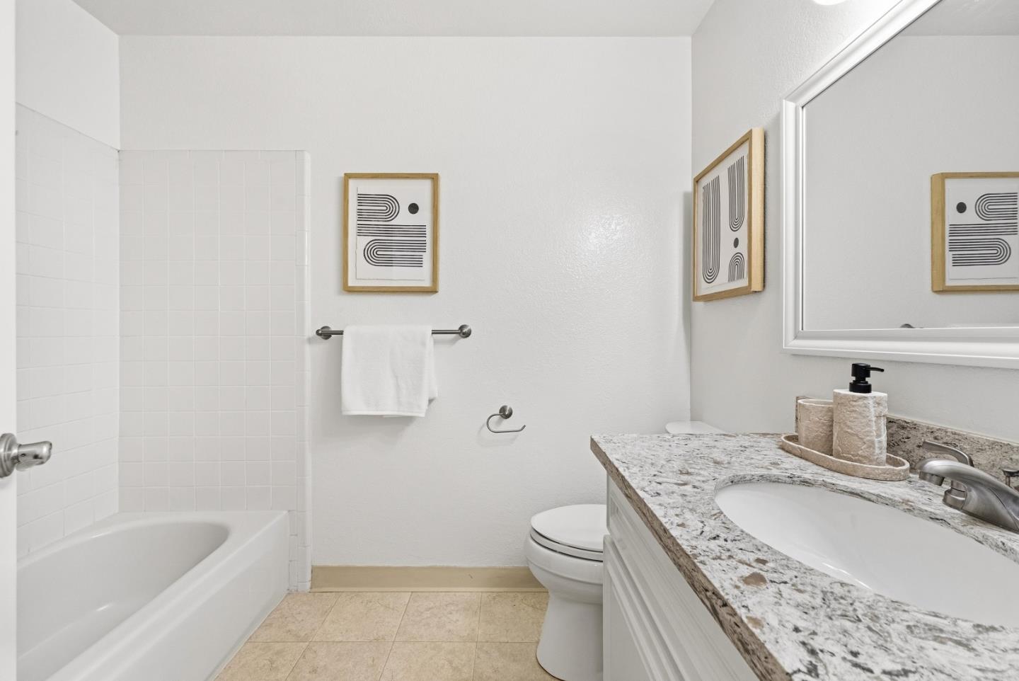 Photo #23: ML82048348 Listing: Photo #23