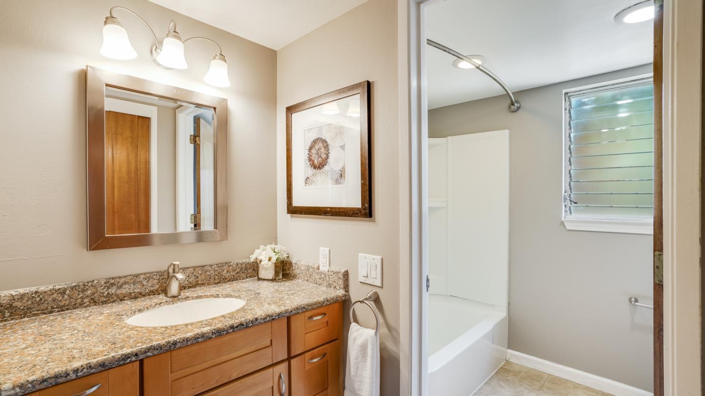 Photo #10: ML82048353 Listing: Photo #10