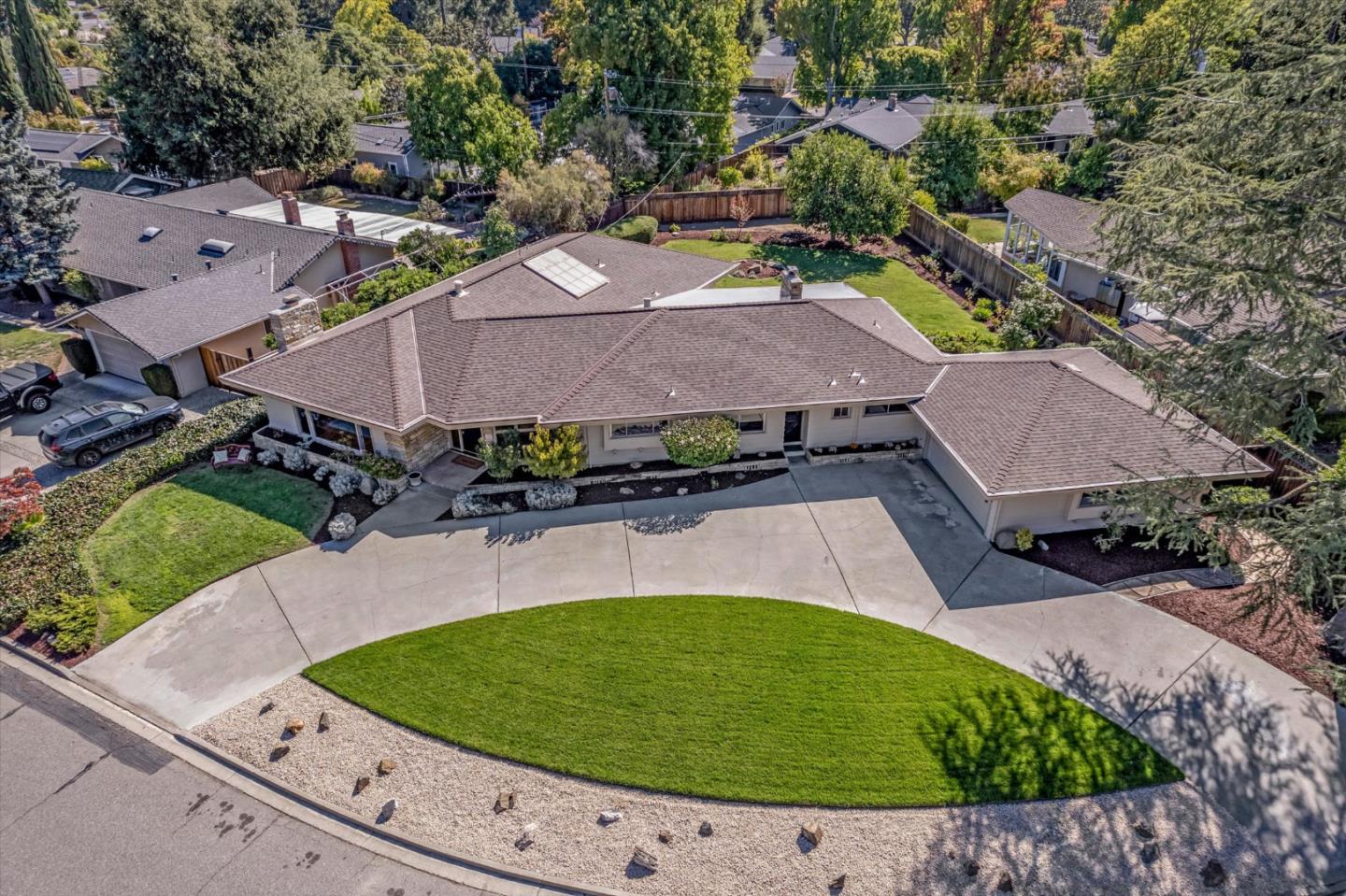 12468 SARATOGA CREEK DR, SARATOGA, CA 95070  Photo 10