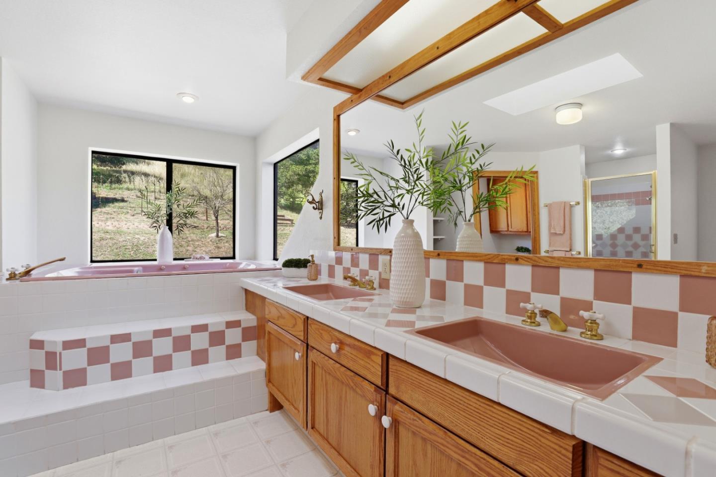 215 Chateau Dr, San Benito County, CA 95004 photo 24
