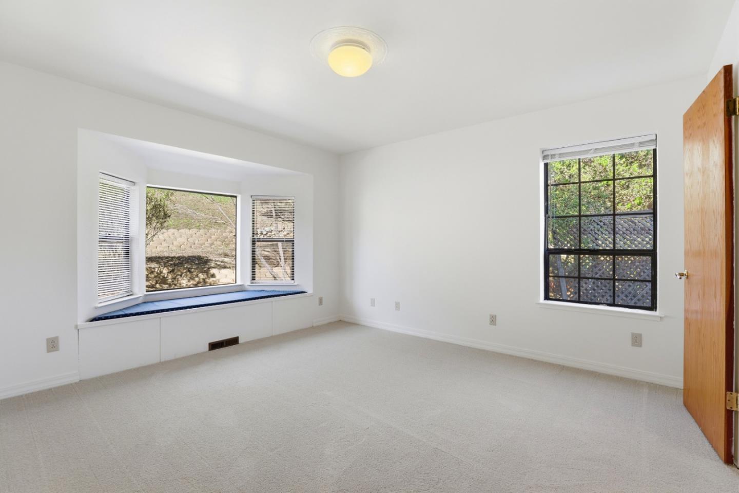 215 Chateau Dr, San Benito County, CA 95004 photo 32