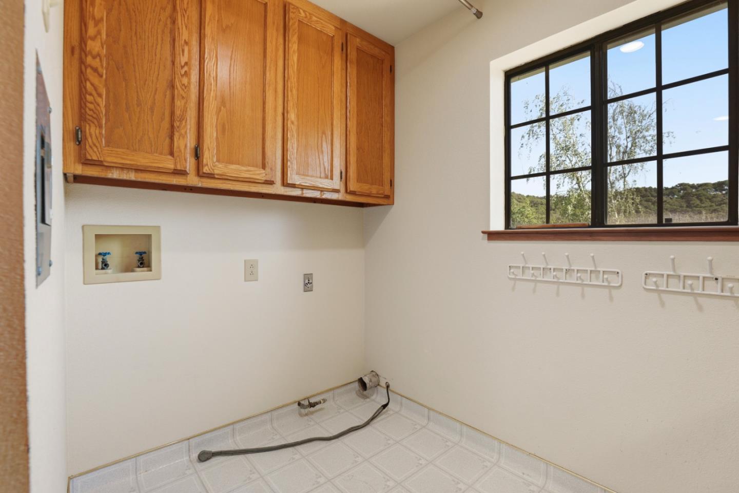 215 Chateau Dr, San Benito County, CA 95004 photo 44