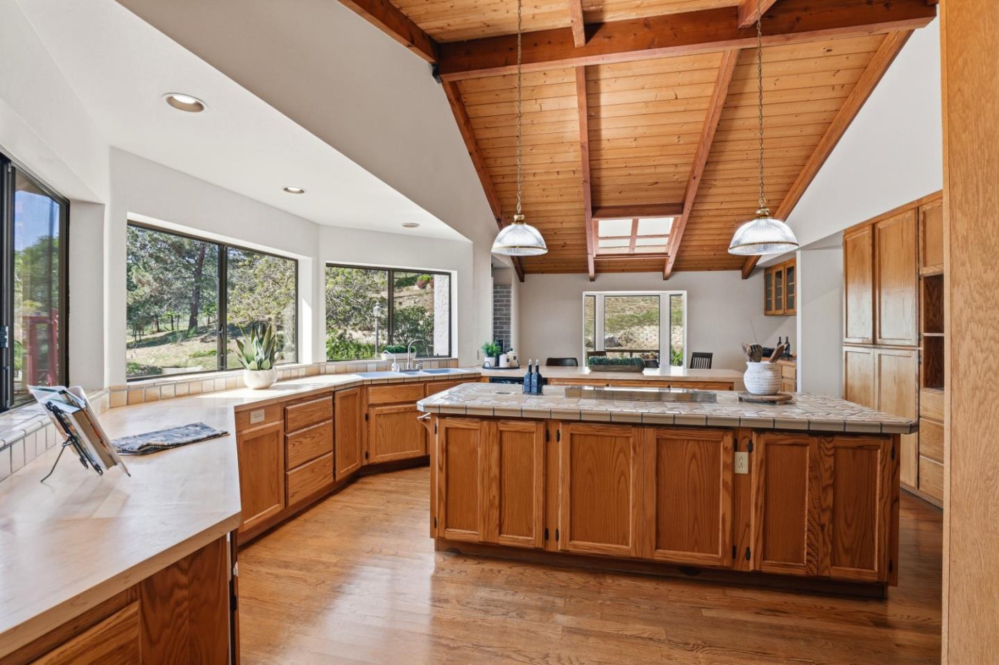 215 Chateau Dr, San Benito County, CA 95004 photo 7