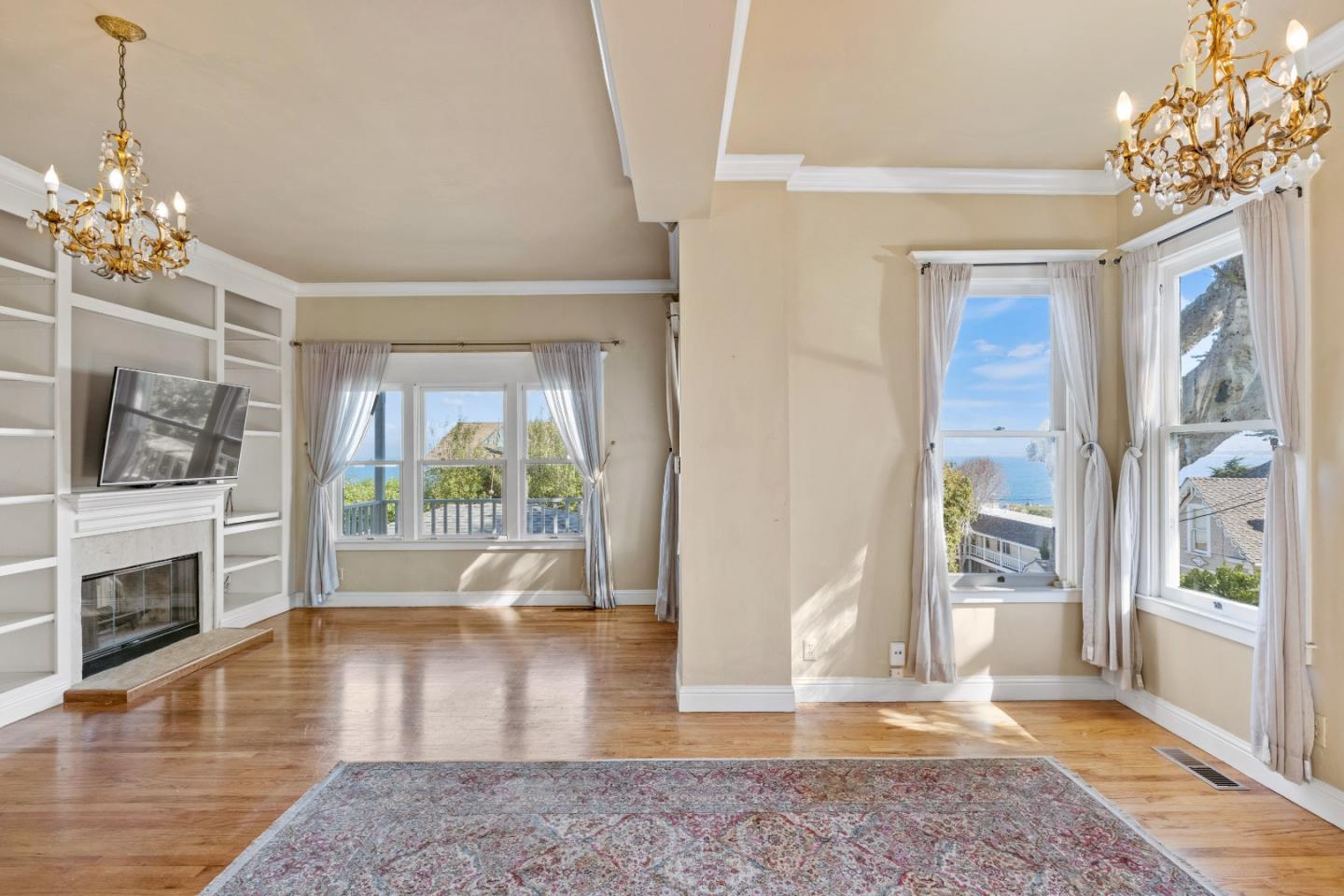 218 4th ST, PacificGrove, CA 93950, Photo 7