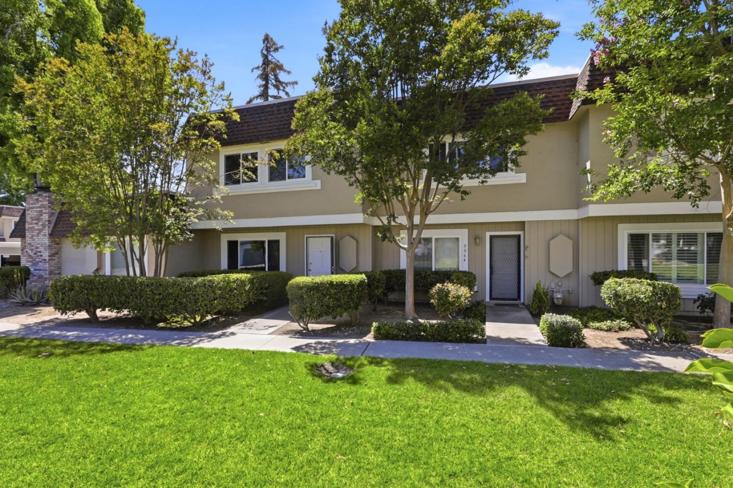 Photo #2: ML82048405 Listing: Photo #2