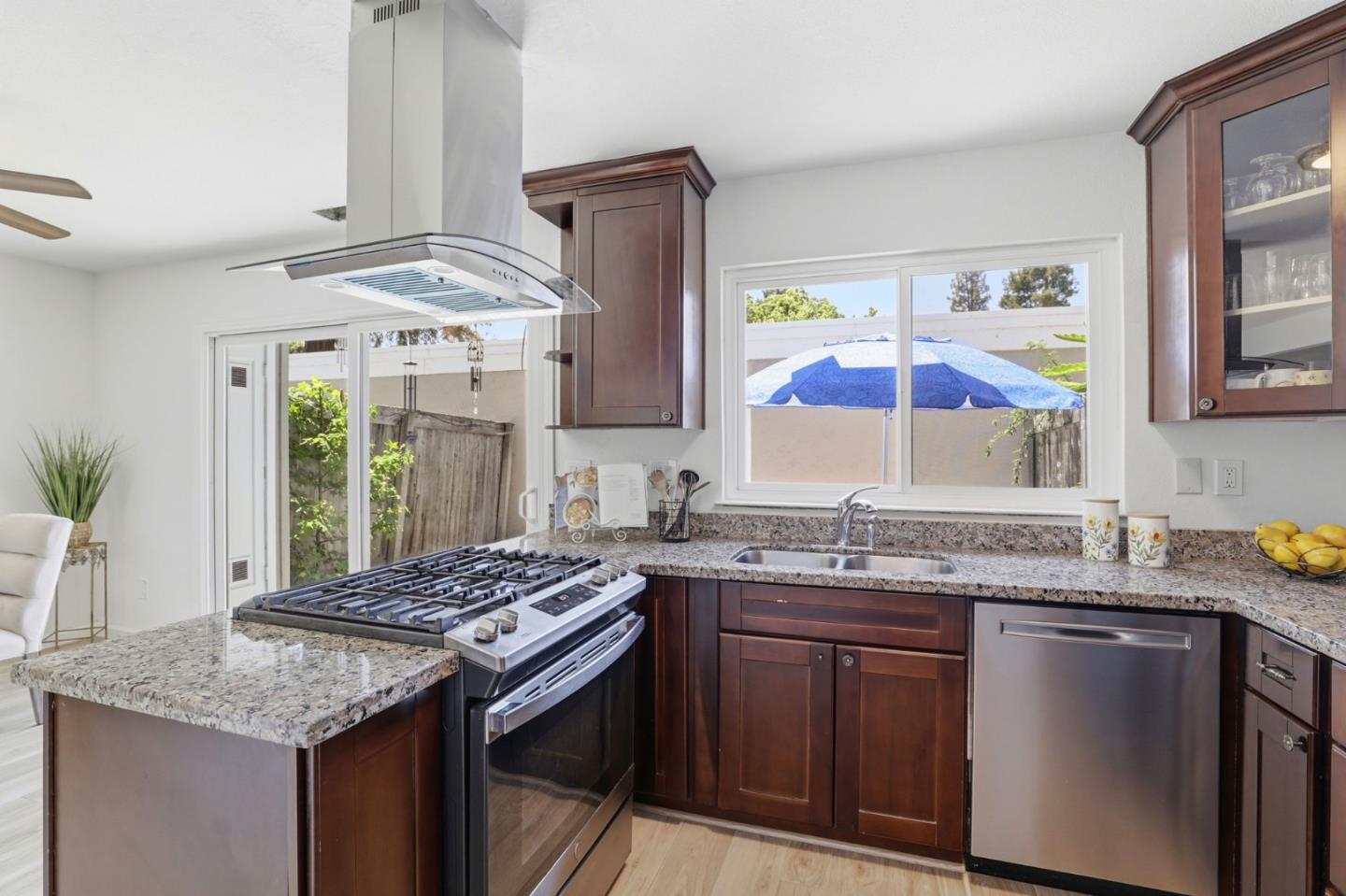 Photo #8: ML82048405 Listing: Photo #8