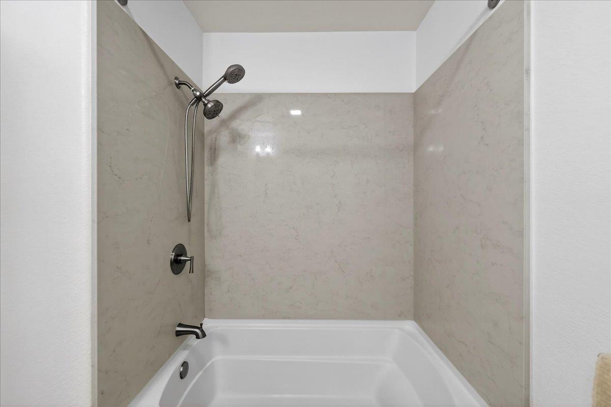 Photo #21: ML82048420 Listing: Photo #21