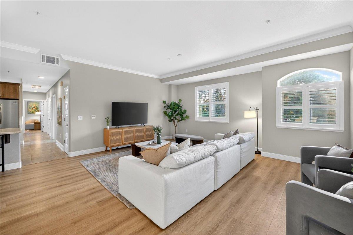 Photo #5: ML82048420 Listing: Photo #5