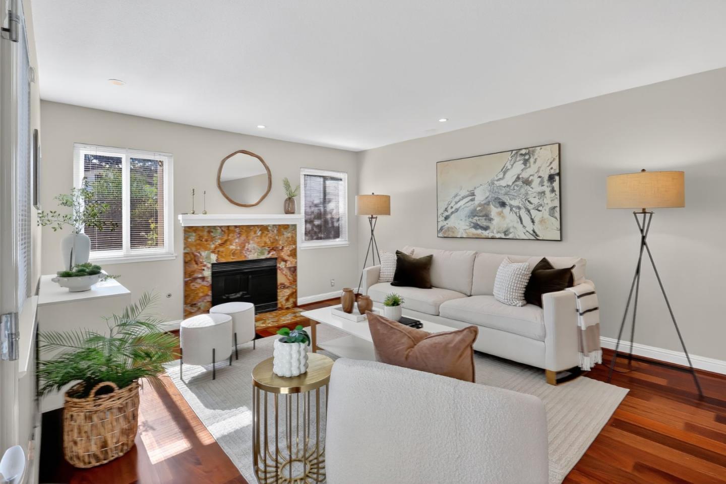 Photo #2: ML82048438 Listing: Photo #2