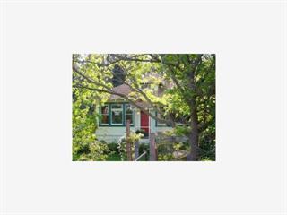 Front Image Thumbnail for ML82048441