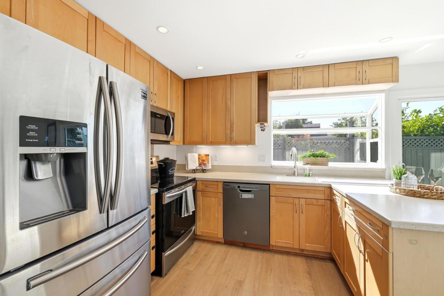 Photo #11: ML82048489 Listing: Photo #11