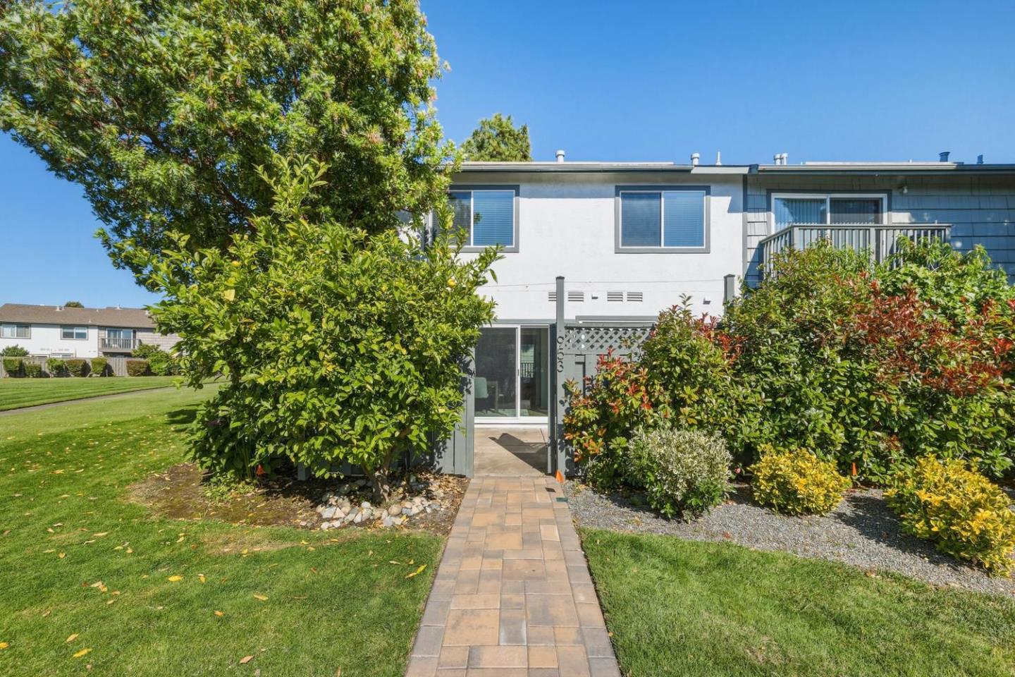 Photo #2: ML82048489 Listing: Photo #2