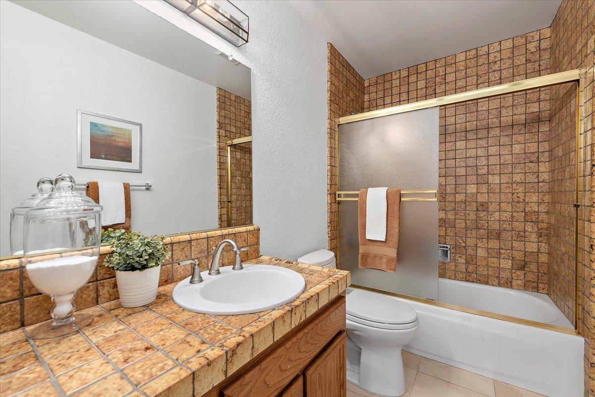 Photo #29: ML82048504 Listing: Photo #29