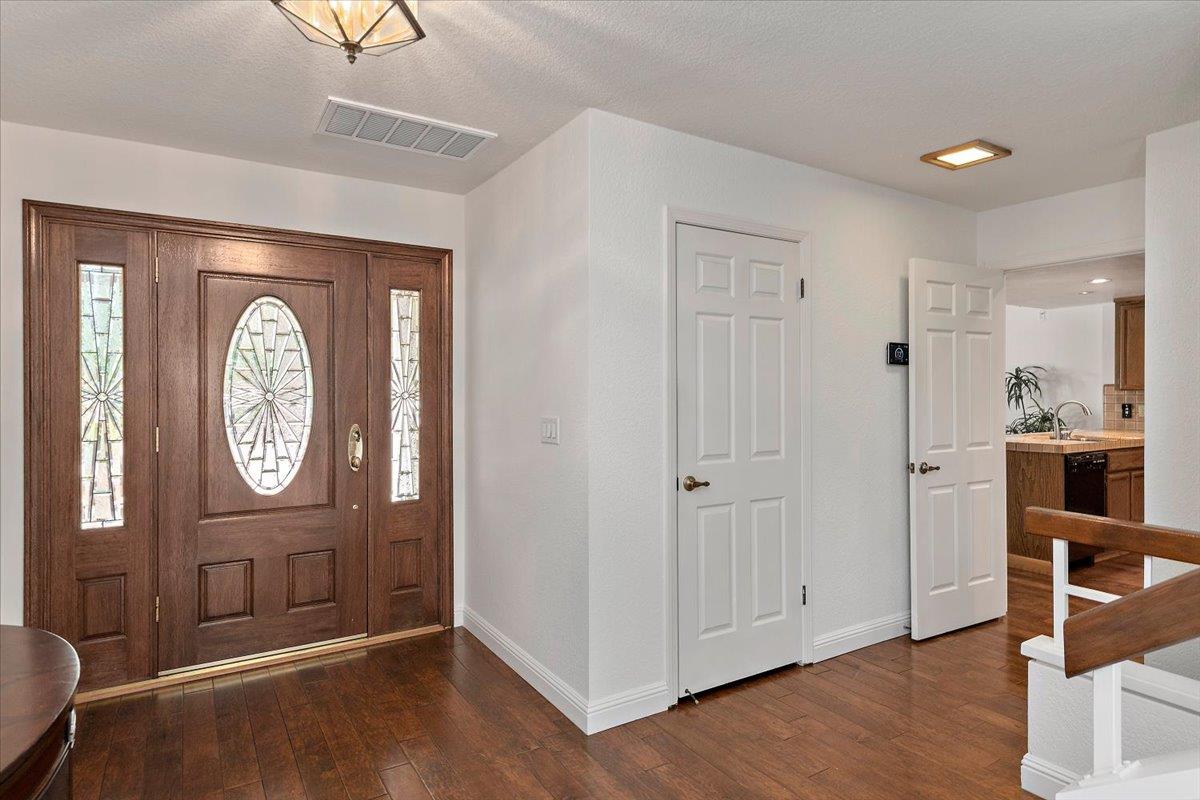 Photo #5: ML82048504 Listing: Photo #5