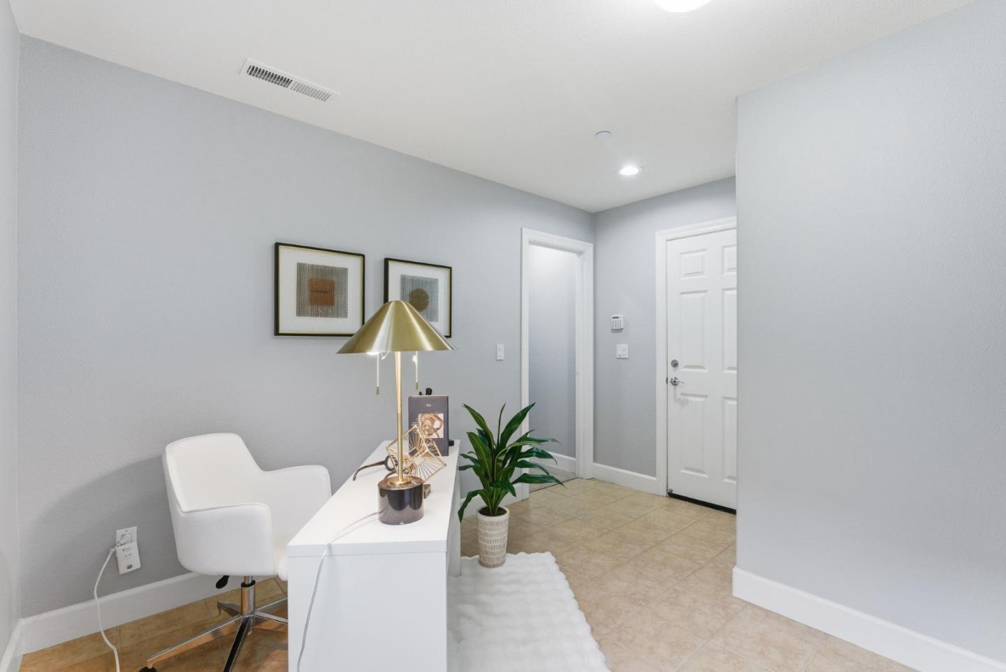 Photo #32: ML82048507 Listing: Photo #32