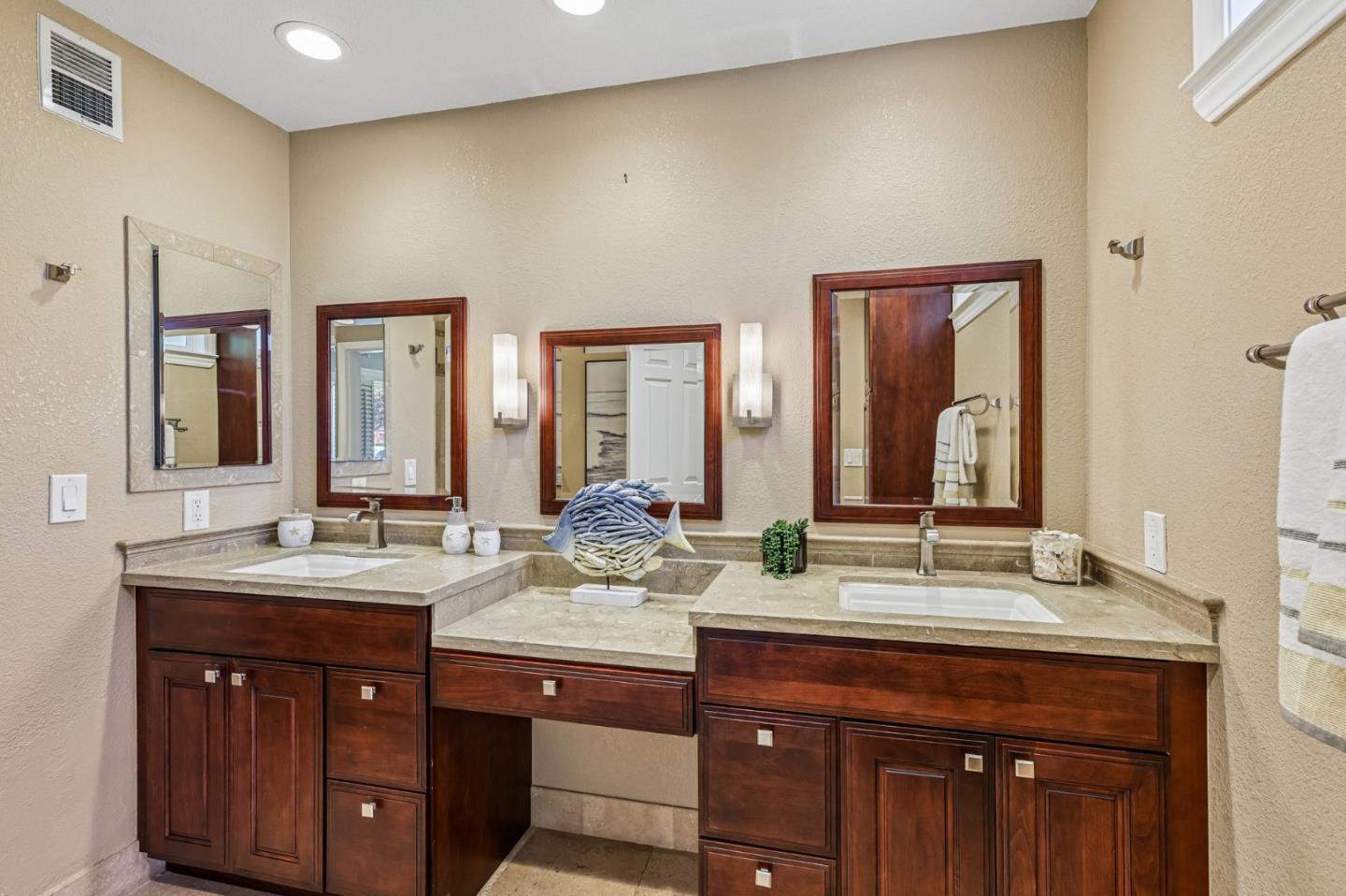Photo #15: ML82048526 Listing: Photo #15