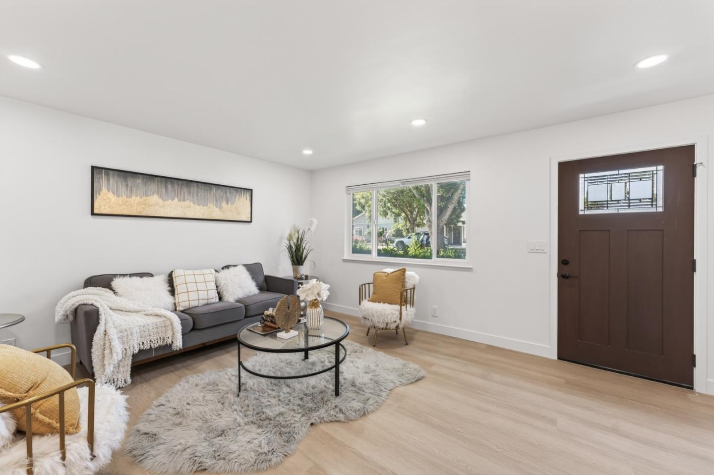Photo #5: ML82048531 Listing: Photo #5