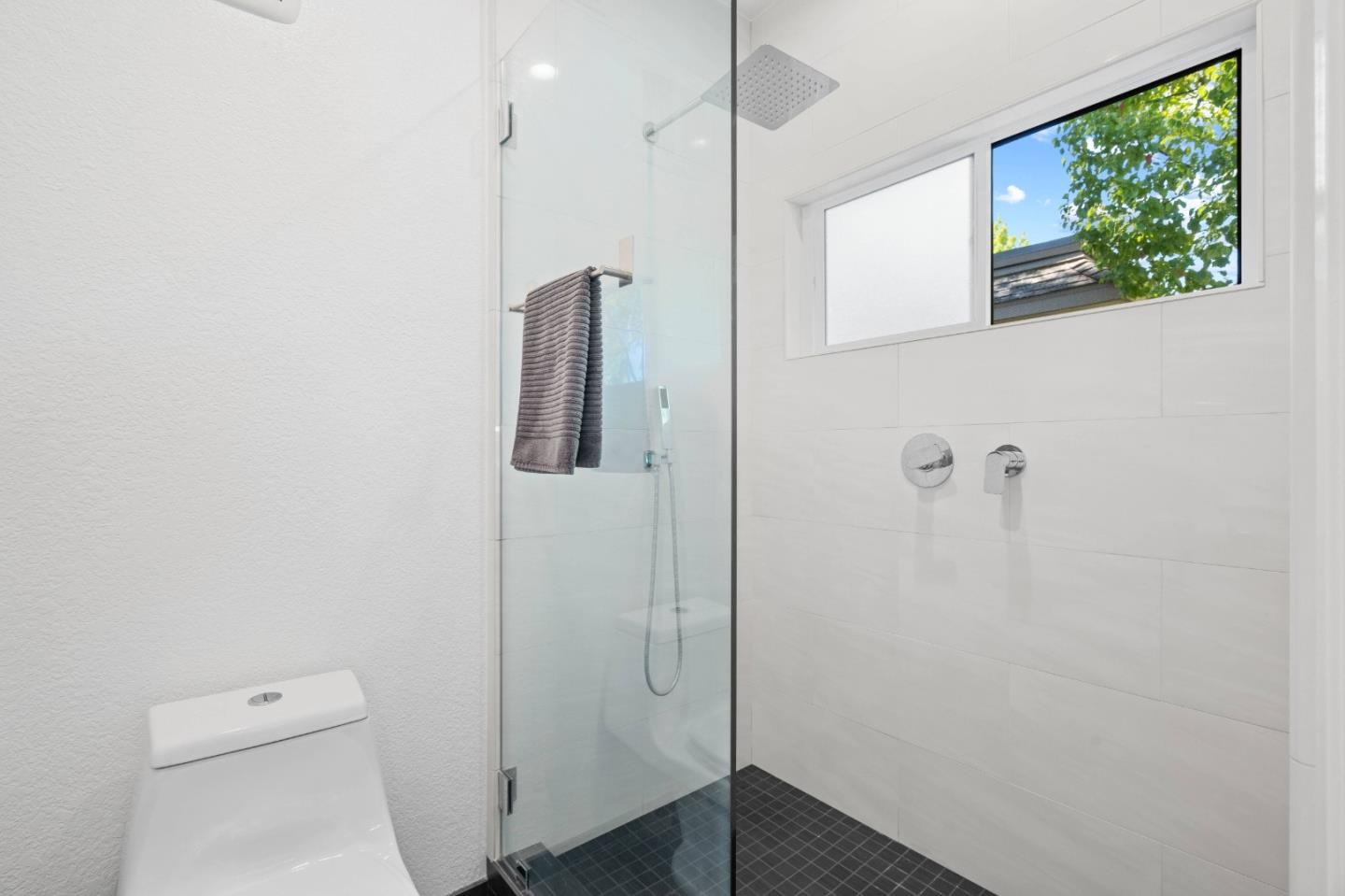 Photo #16: ML82048536 Listing: Photo #16