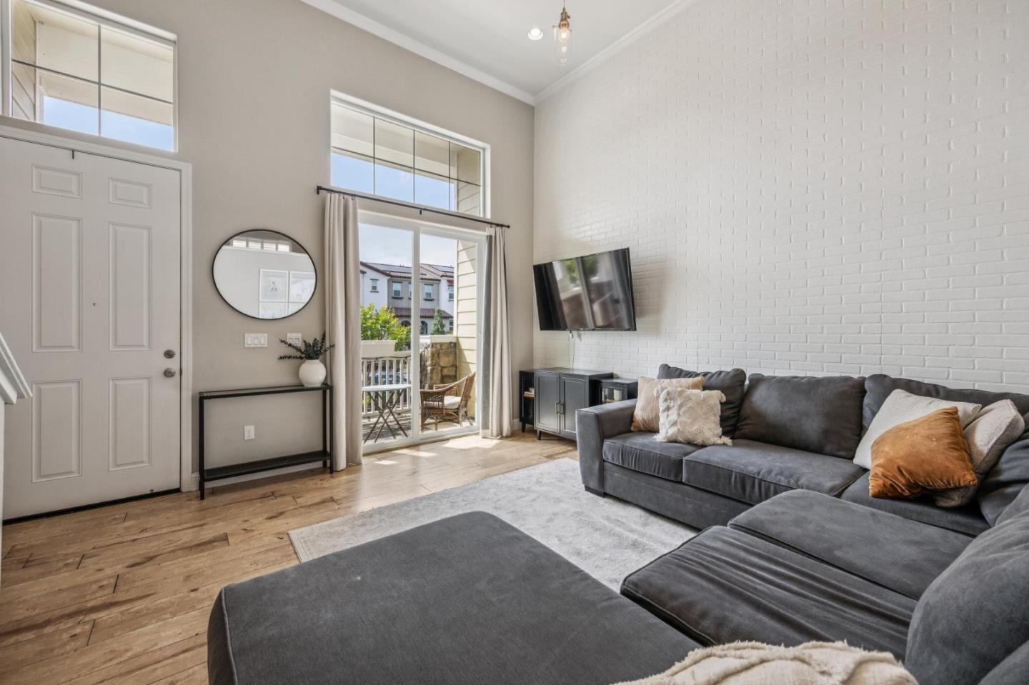 Photo #6: ML82048607 Listing: Photo #6