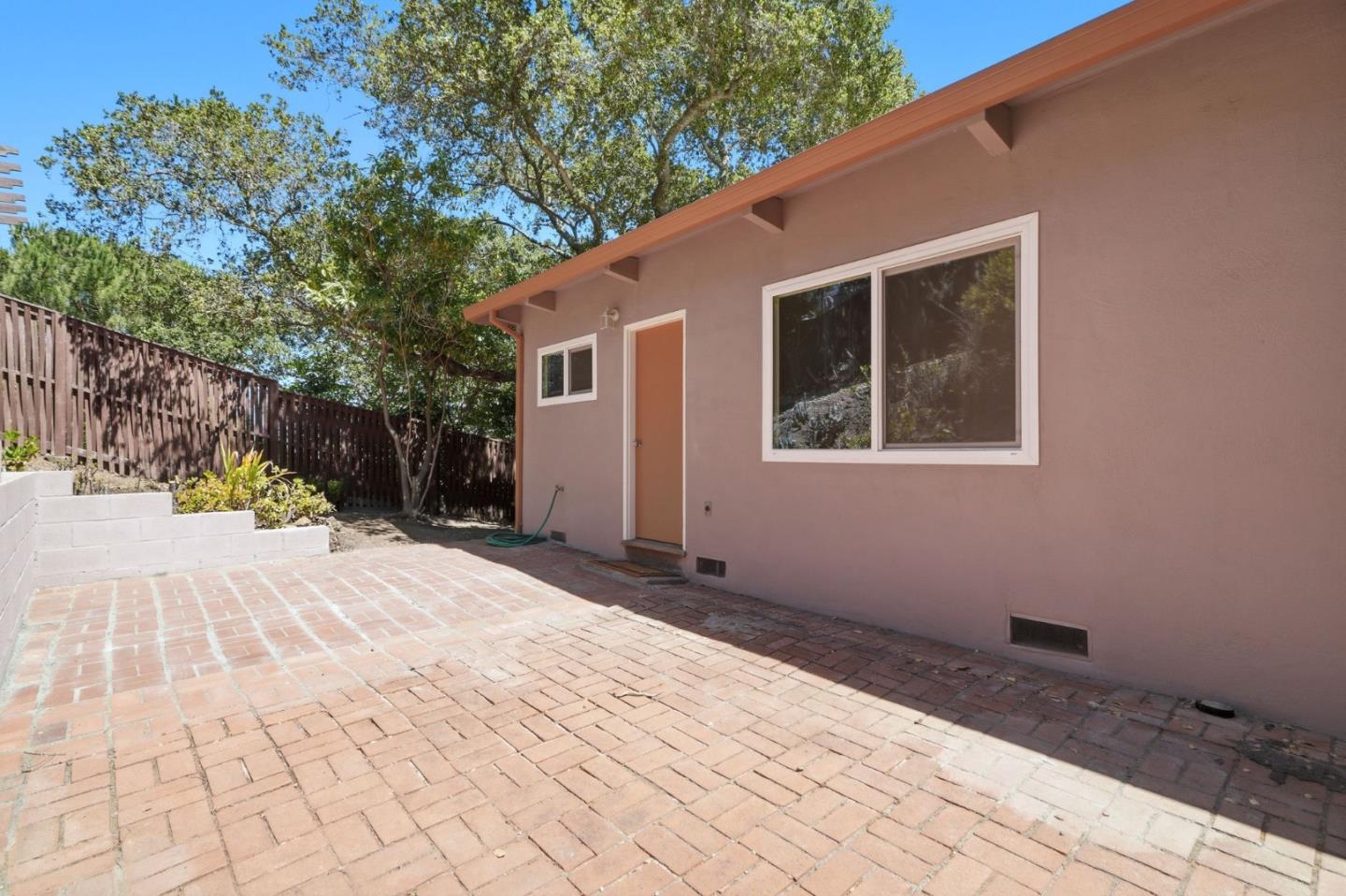 Photo 37