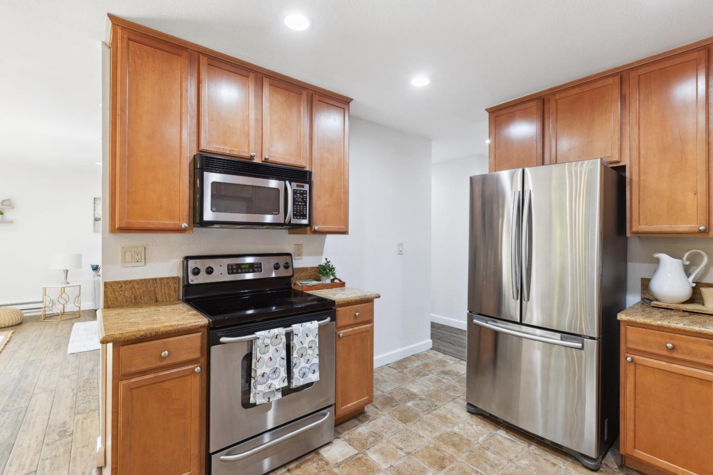 Photo #8: ML82048624 Listing: Photo #8