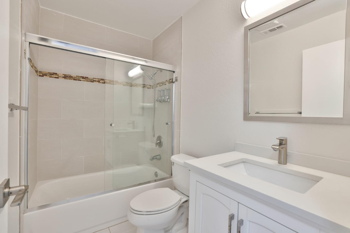Photo #15: ML82048638 Listing: Photo #15