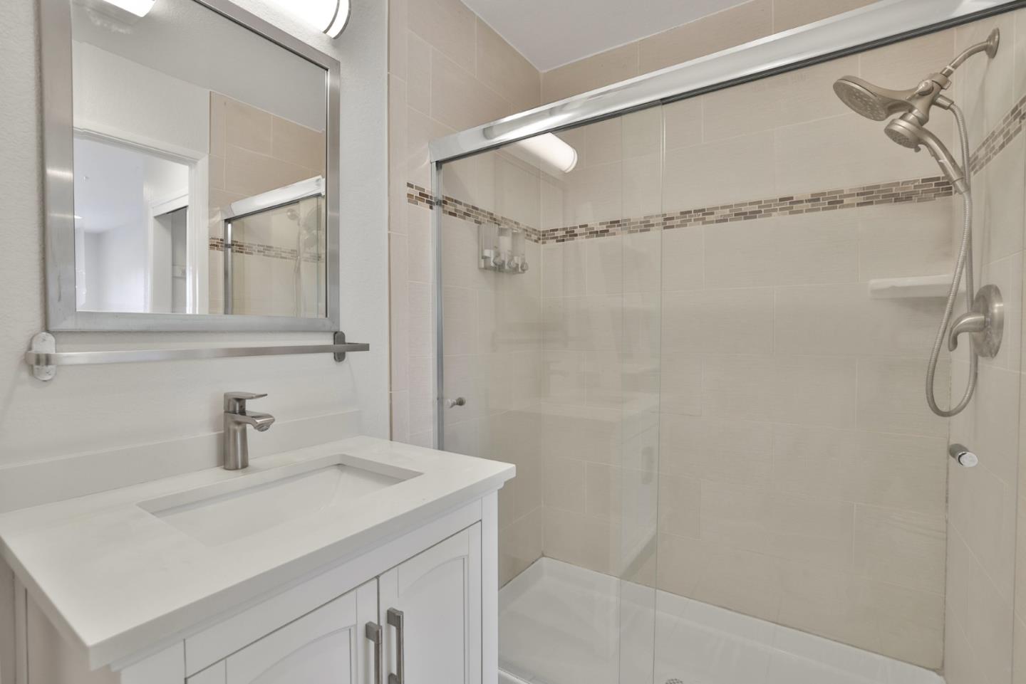 Photo #16: ML82048638 Listing: Photo #16