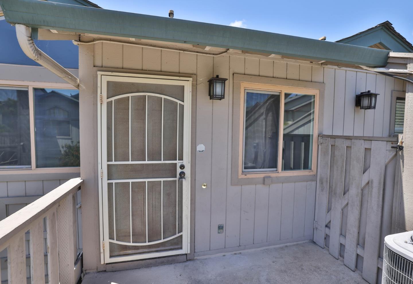 Photo #4: ML82048638 Listing: Photo #4