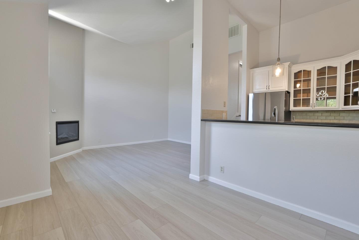 Photo #7: ML82048638 Listing: Photo #7