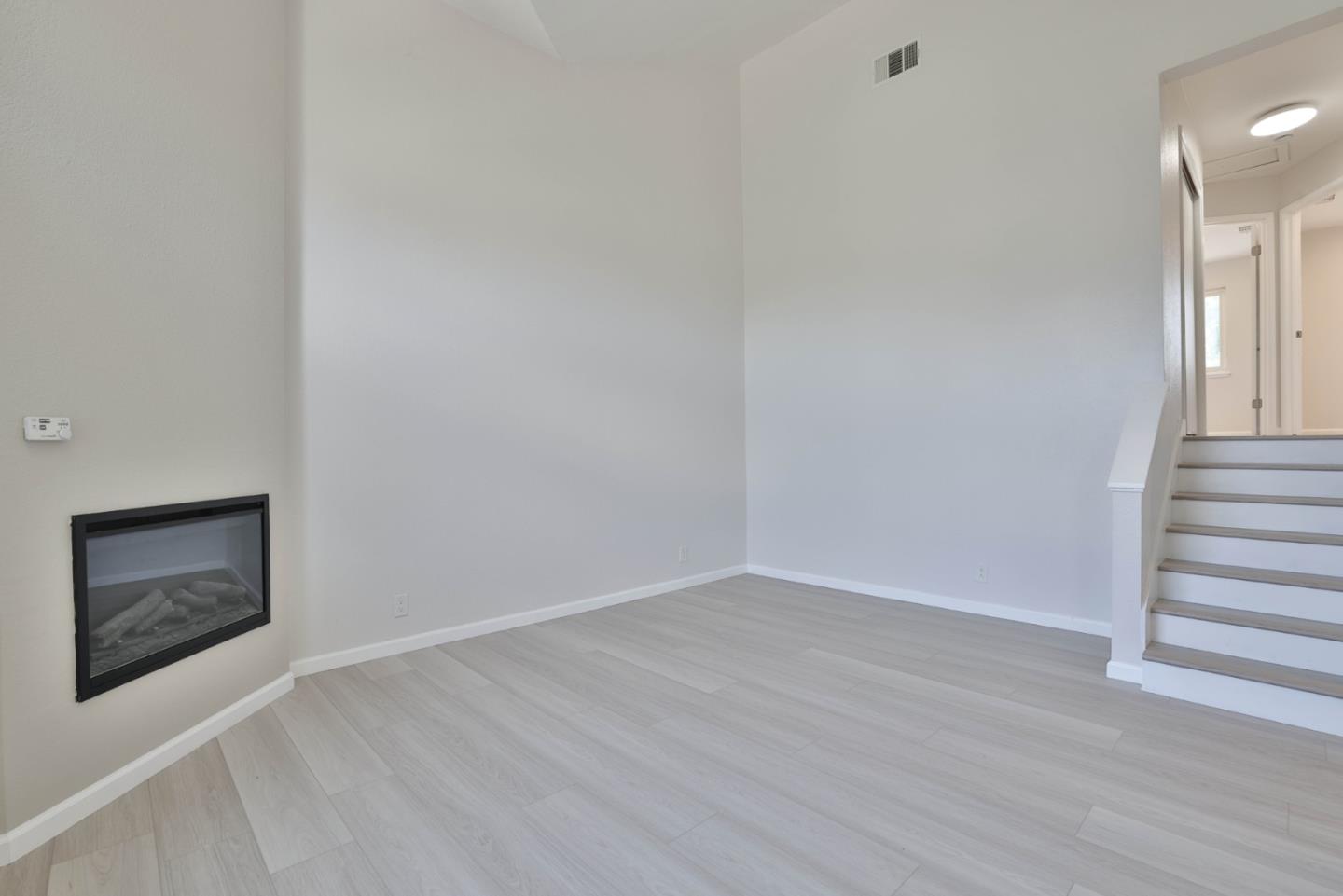 Photo #9: ML82048638 Listing: Photo #9