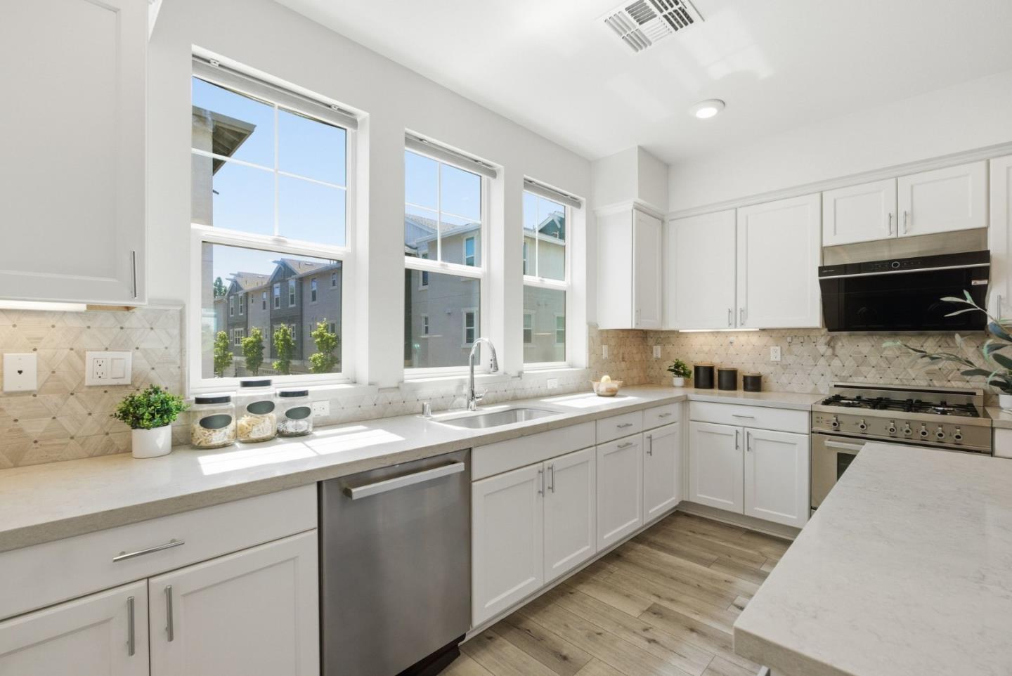 Photo #28: ML82048647 Listing: Photo #28