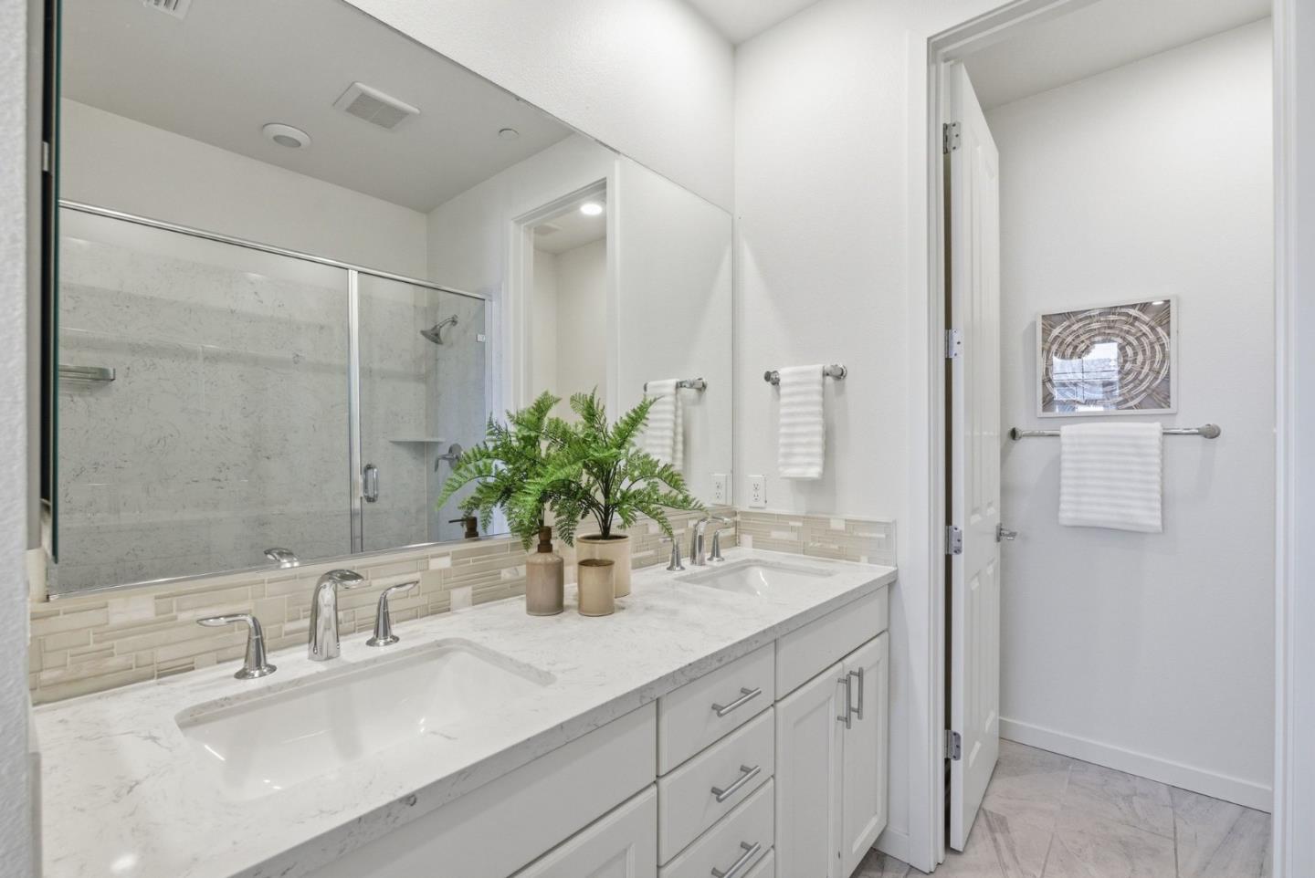 Photo #40: ML82048647 Listing: Photo #40
