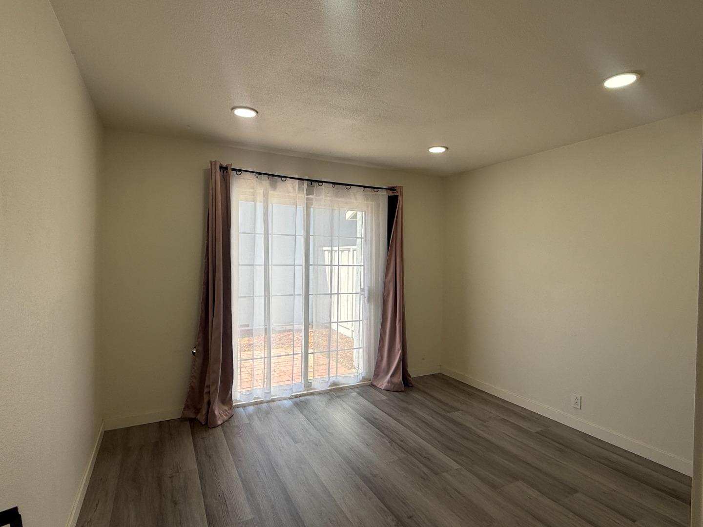 Photo #25: ML82048658 Listing: Photo #25