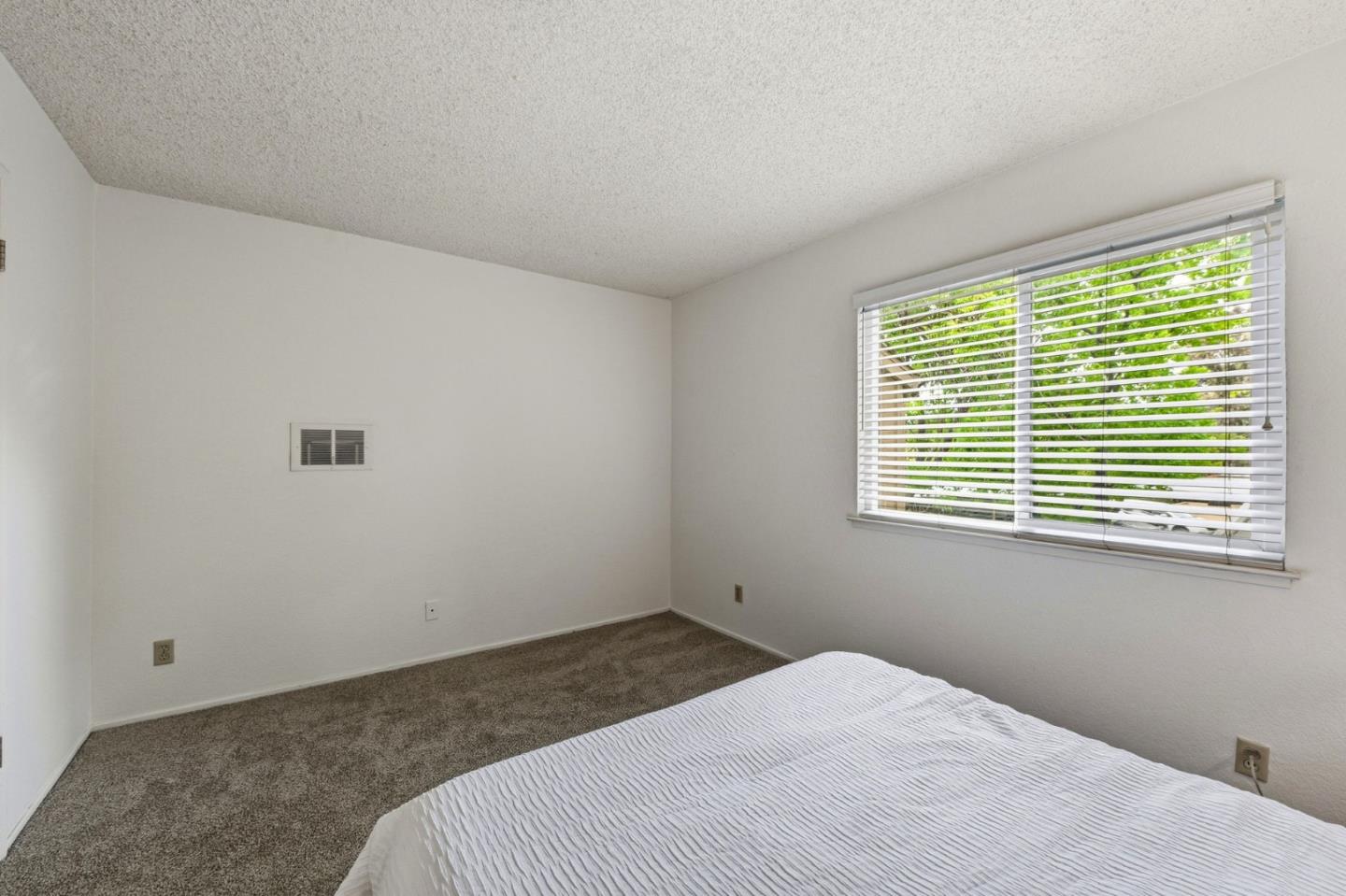 Photo #18: ML82048675 Listing: Photo #18