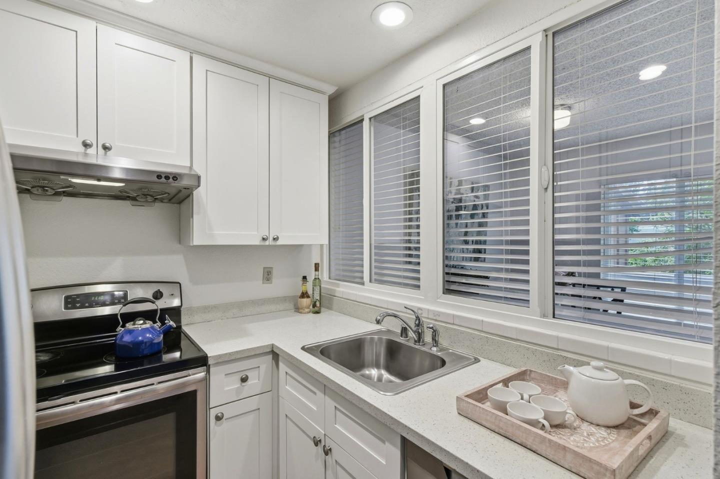 Photo #8: ML82048675 Listing: Photo #8