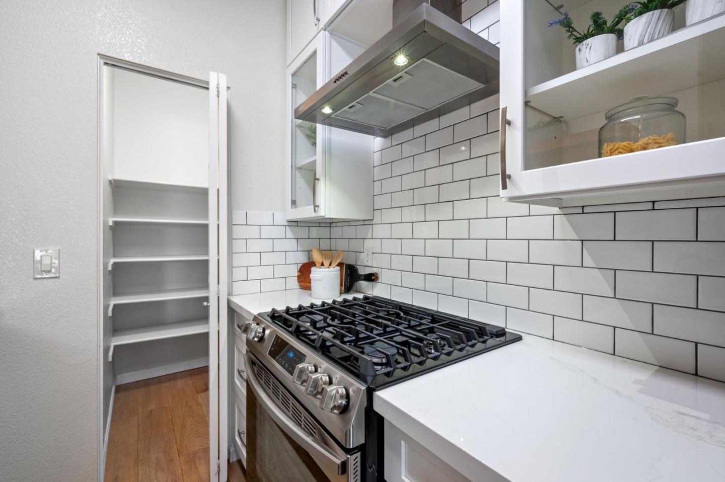 Photo #13: ML82048681 Listing: Photo #13