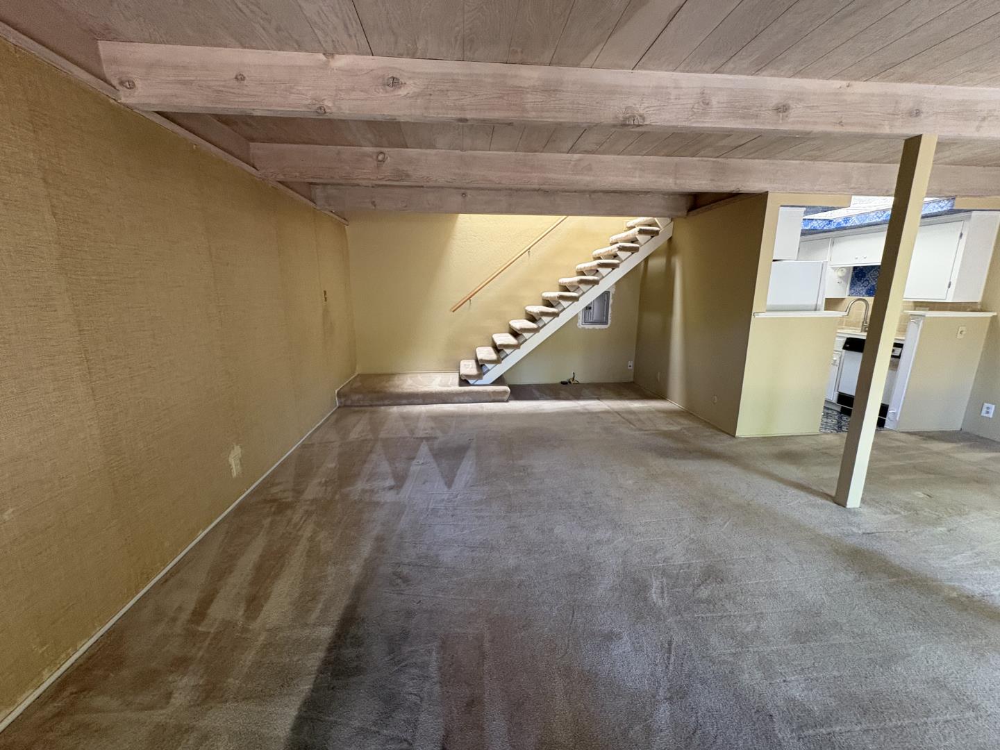 Photo #5: ML82048691 Listing: Photo #5
