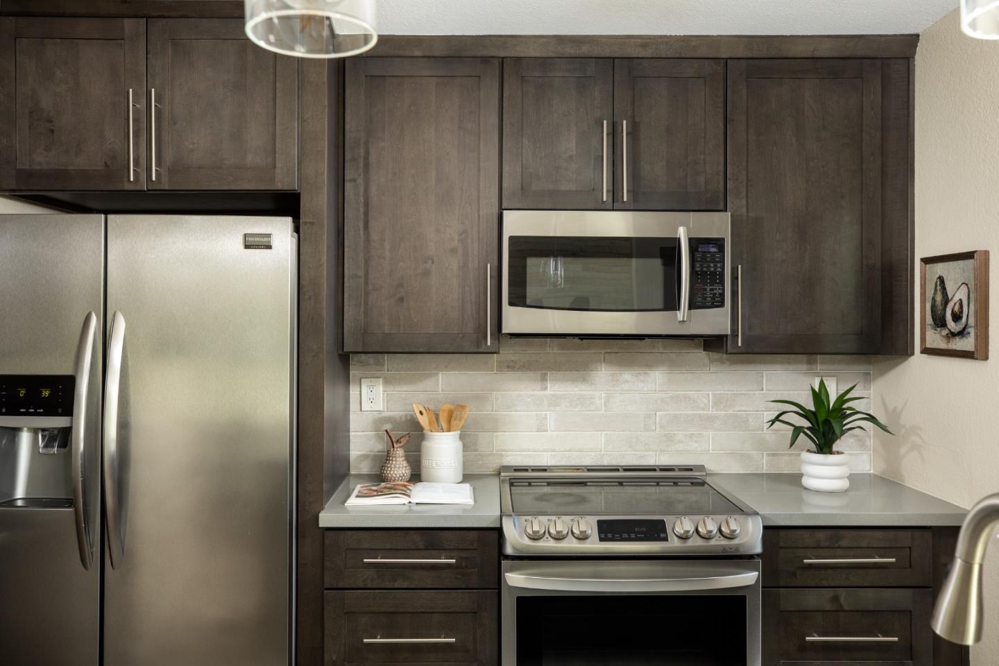 Photo #6: ML82048704 Listing: Photo #6