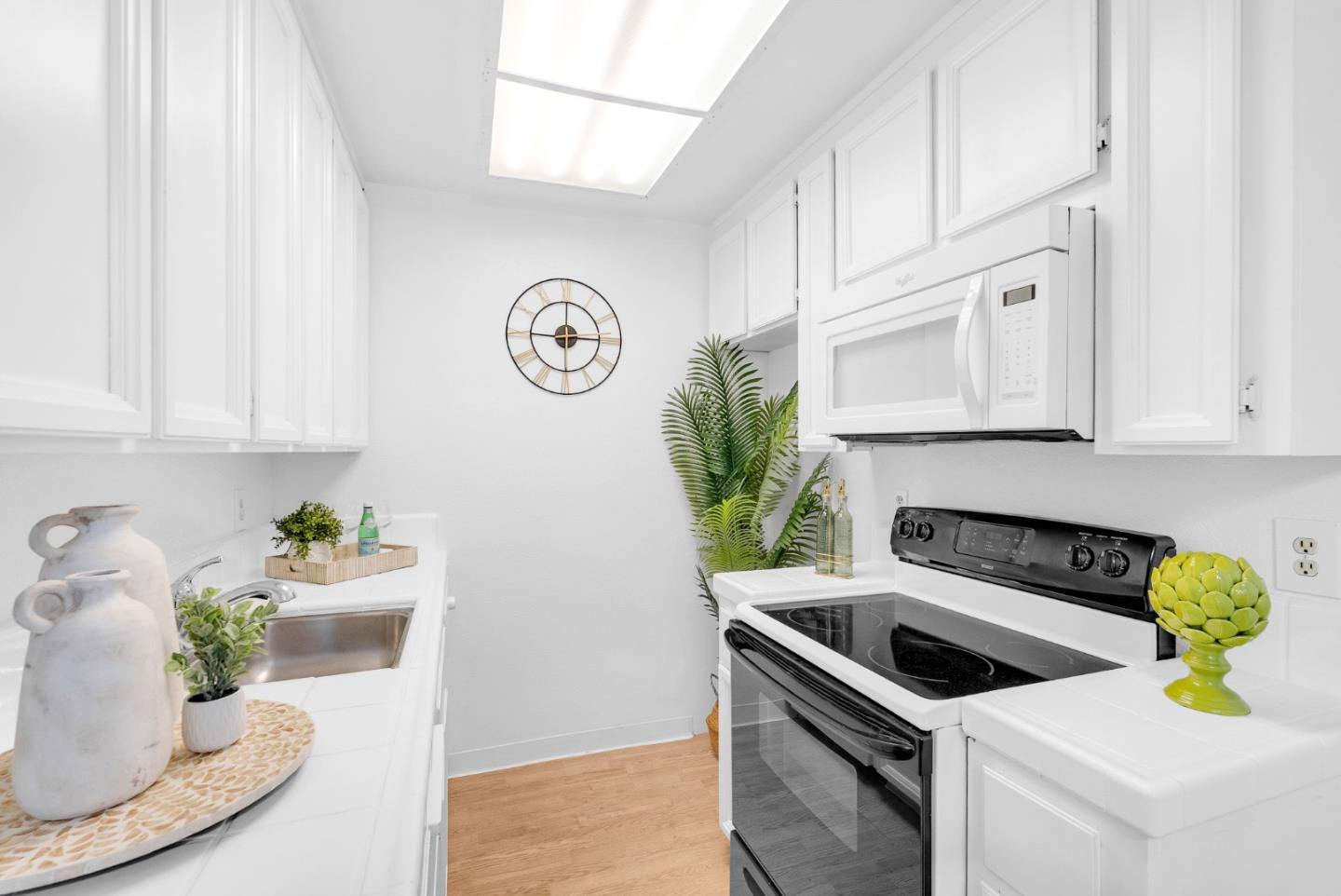 Photo #7: ML82048708 Listing: Photo #7