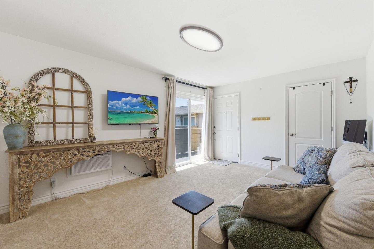 Photo #4: ML82048730 Listing: Photo #4